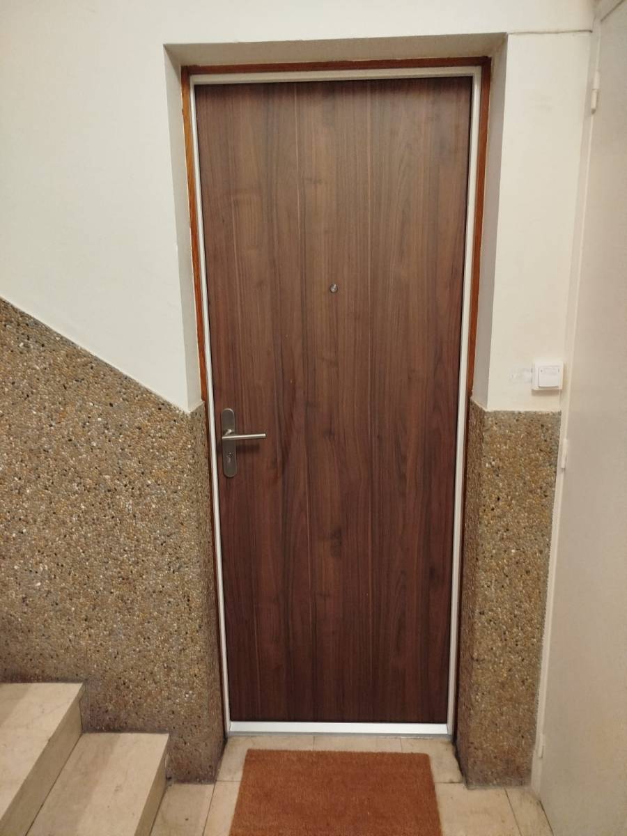 Poignée de porte remplacée